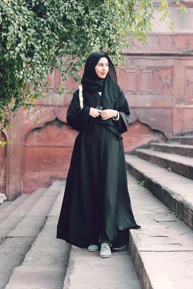 Zoom Black Abayah