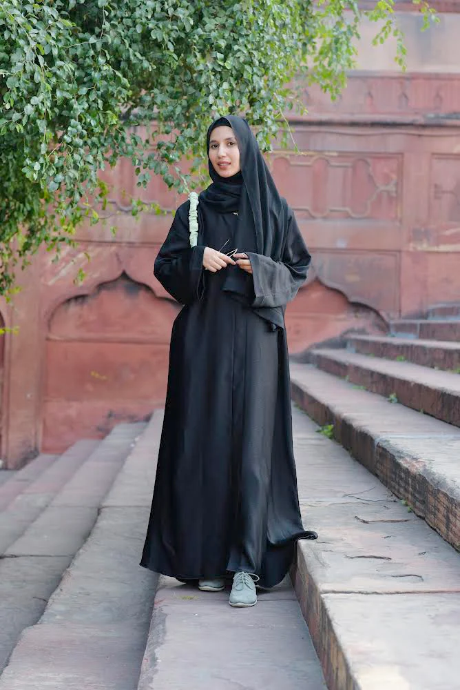 Zoom Black Abayah - Image 4